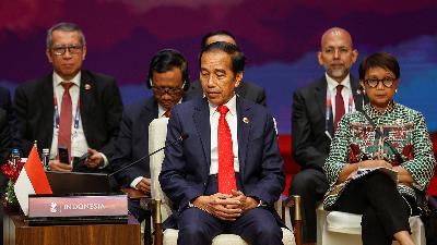 President Joko Widodo delivers his remark during the retreat session of the 43rd ASEAN Summit in Jakarta, September 5. 
Mast Irham/Pool via REUTERS
