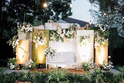 Dekorasi berkonsep pernikahan ramah lingkungan yang disediakan perencana pernikahan Savitri Wedding. Dok. Savitri Wedding