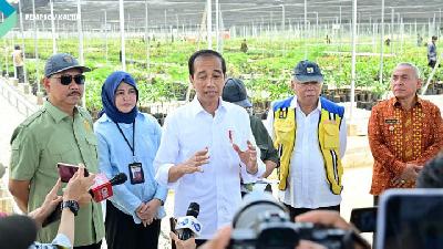 Isran Noor mengakhiri jabatan Gubernur Kalimantan Timur dengan catatan kinerja ciamik.