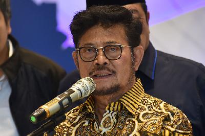 Menteri Pertanian Syahrul Yasin Limpo memberikan keterangan pers di NasDem Tower, Jakarta, 5 Oktober 2023. TEMPO/M Taufan Rengganis