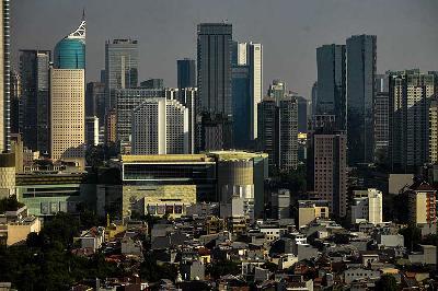 Gedung gedung bertingkat di Pusat Kota Jakarta, 1 Agustus 2023. Tempo/Tony Hartawan