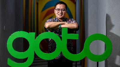 GoTo CEO Patrick Walujo during an interview with Tempo at Gojek office, Jakarta, January 3. 
TEMPO/Tony Hartawan
