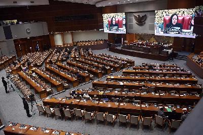 Rapat Paripurna membahas perubahan undang-undang tentang desa di Kompleks Parlemen, Senayan, Jakarta, 20 Juni 2023. TEMPO/M Taufan Rengganis