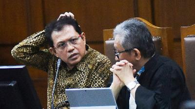 Terdakwa mantan Sekretaris MA, Hasbi Hasan, mengikuti sidang lanjutan di Pengadilan Tindak Pidana Korupsi Jakarta, 27 Februari 2024. Tempo/Imam Sukamto