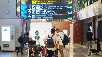 The International Arrival Terminal 3 of Soekarno-Hatta Airport, Tangerang, Banten, March 15.
TEMPO/Martin Yogi Pardemean
