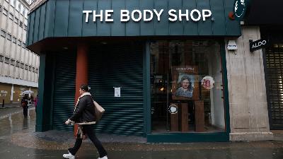 Gerai The Body Shop di Oxford Street, London, Inggris, 29 Februari 2024. Reuters/Hollie Adams