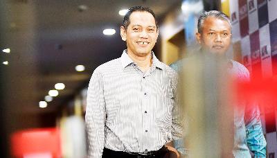 Wakil ketua KPK, Nurul Gufron, setelah memenuhi panggilan Dewan Pengawas KPK, di gedung ACLC Komisi Pemberantasan Korupsi, Jakarta, Oktober 2023. Tempo/Imam Sukamto