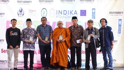 Perwakilan umat beragama di acara Festiversity atau Festival of Diversity yang diselenggarakan oleh Indika Foundation bekerja sama dengan UNDP, 2019. Dok. Indika Foundation