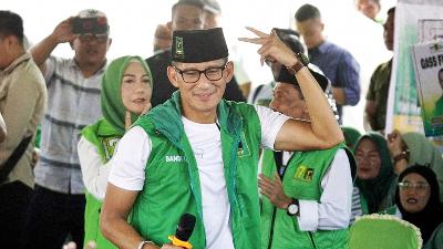 Sandiaga Uno berdialog dan menyapa pendukung PPP di Kota Gorontalo, 2 Februari 2024. Antara/Febrianto/Adiwinata Solihin