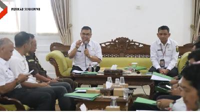 Plh. Sekda Toha Wildan Athoilah  Menghadiri Rapat Pembahasan Perjanjian Penempatan Pelayanan pada Mal Pelayanan Publik (MPP) Rabu,12 Juni 2024 di Pendopo Sukabumi.