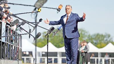 Perdana Menteri Hungaria Viktor Orban menghadiri pertemuan Komunitas Politik Eropa, di Istana Blenheim, Oxford, Inggris 18 Juli 2024. Reuters/Hollie Adams