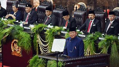 Presiden Prabowo Subianto menyampaikan pidato pertammanya dalam Pelantikan Presiden dan Wakil Presiden 2024-2029 di Kompleks Parlemen, Senayan, Jakarta, 20 Oktober 2024. Tempo/M Taufan Rengganis