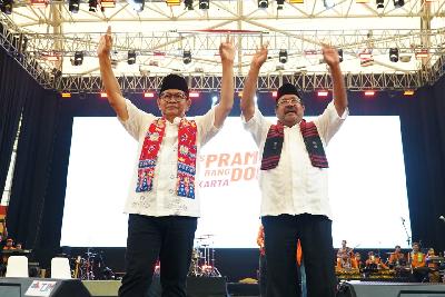 Calon Gubernur dan Calon Wakil Gubernur Jakarta, Pramono Anung dan Rano Karno dalam kampanye akbar di Stadion Velodrome, Rawamangun, Jakarta Timur, pada Ahad, 3 November 2024. Dok. Istimewa