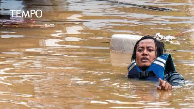 The Half-hearted Response to the Floods