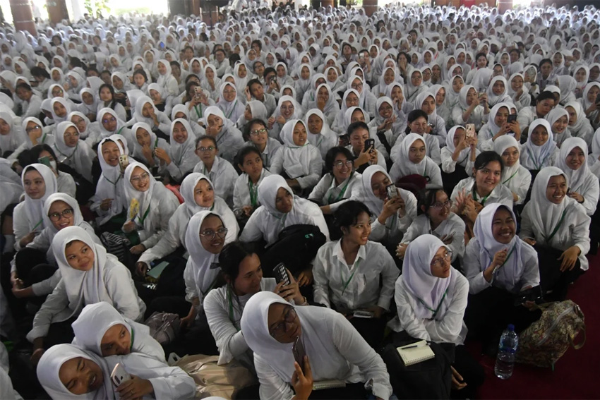 Akar Masalah Mahalnya Uang Pangkal Kampus Negeri