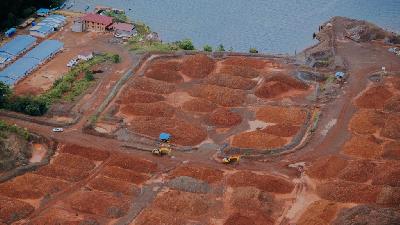 Nickel mining by PT Kawei Sejahtera Mining on Kawe Island, West Waigeo District, Raja Ampat, Southwest Papua, May 4, 2025. Greenpeace/Alif R Nouddy Korua