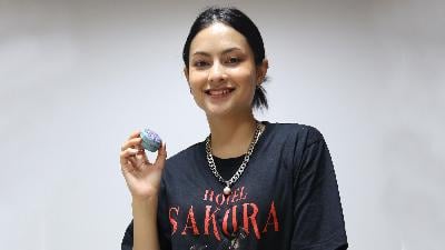 Clara Bernadeth saat media visit film 'Hotel Sakura' di Gedung Tempo, Jakarta, 26 Juni 2025. Tempo/Fajar Januarta
