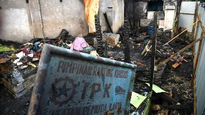 The burned house of Tribrata TV journalist Rico Sampurna Pasaribu in Kabanjahe, Karo Regency, North Sumatra, July 2, 2024. Antara/Fransisco Carolio