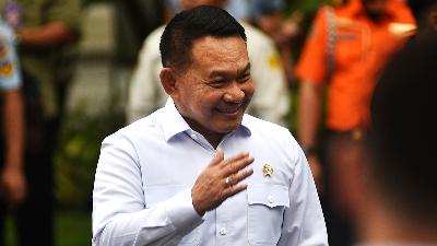 Presidential Special Advisor for National Defense Affairs Dudung Abdurachman at the Presidential Palace Complex, Jakarta, March 4, 2025. Tempo/Imam Sukamto