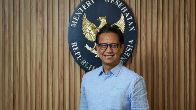 Health Minister Budi Gunadi Sadikin at the Ministry of Health Office, Jakarta, October 27, 2025. Tempo/Ilham Balindra