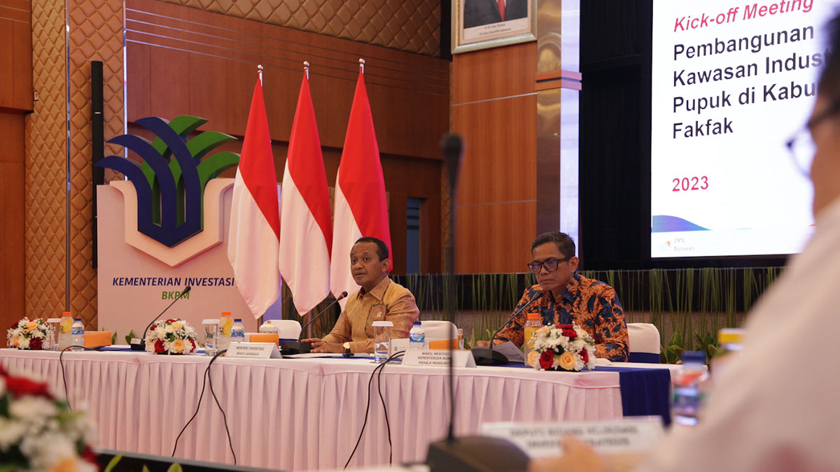 Peran Bahlil di Pusaran Megaproyek Pupuk Fakfak