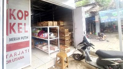 The office of the Red and White Subdistrict Cooperative in Bantarjati, North Bogor District, Bogor, West Java, February 11, 2026. Tempo/M. Sidik Permana