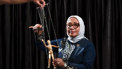 Minister of Women’s Empowerment and Child Protection Arifah Choiri Fauzi at her residence in Widya Chandra, Jakarta, February 20, 2026. Tempo/Tony Hartawan