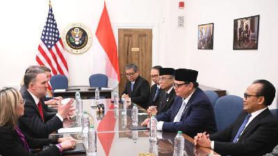 Meeting between Coordinating Minister for Economic Affairs Airlangga Hartarto and United States Trade Representative Ambassador Jamieson Greer at the Office of the United States Trade Representative, Washington, DC, United States, February 19, 2026. Doc. BPMI Setpres/Kris