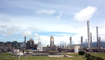 PT Chandra Asri Petrochemical, Cilegon, Banten. TEMPO/Yosep Arkian