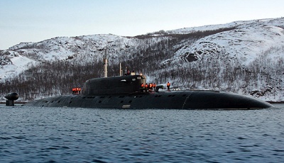 Kapal selam nuklir Armada Utara Rusia, Project 945 atau kelas  Sierra yang menjadi andalan Uni Soviet pada masa Perang Dingin. Saat ini, Rusia terus memodernisasi armada bawah lautnya dengan kapal selam tenaga nuklir dan diesel-listrik. Russian Defense Ministry