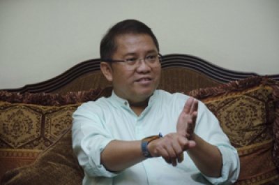 Menteri Komunikasi dan Informatika Rudiantara: Yang Rugi Cuma Pembuat Kartu Perdana
