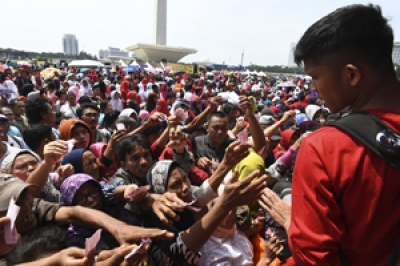 DKI Evaluasi Izin Penggunaan Kawasan Monas