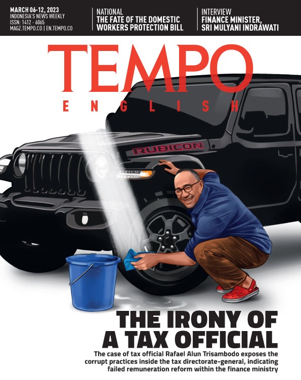 Cover Magz Tempo - TE2330 - The Irony of a Tax Official