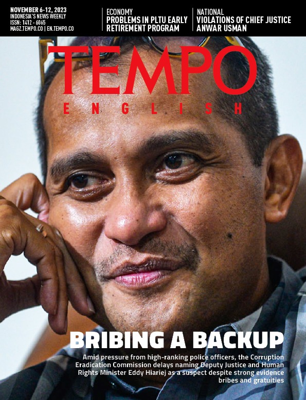 Cover Magz Tempo - TE2413 - Bribing a Backup