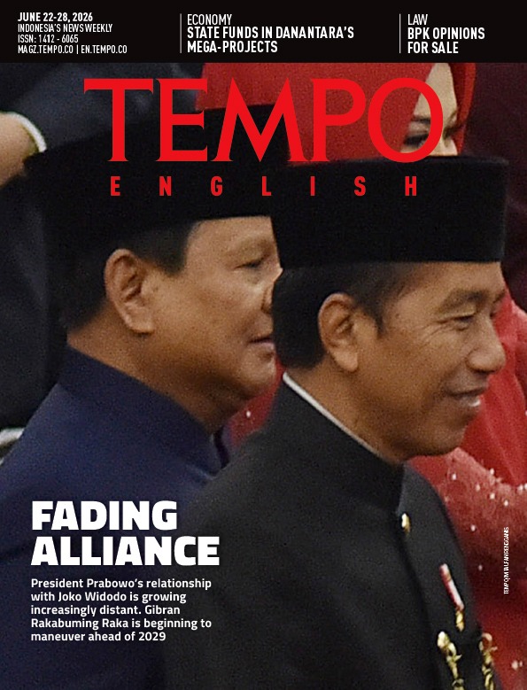 Cover Magz Tempo - TE2646 - Fading Alliance