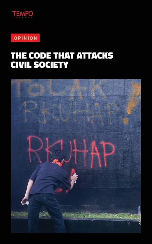 Cover Magz Tempo - TE2616 - Rewriting Power